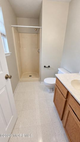 1204 Echo Place, Toms River, NJ 08755