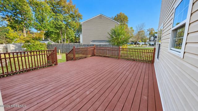 1204 Echo Place, Toms River, NJ 08755