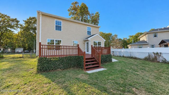1204 Echo Place, Toms River, NJ 08755