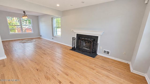 1204 Echo Place, Toms River, NJ 08755