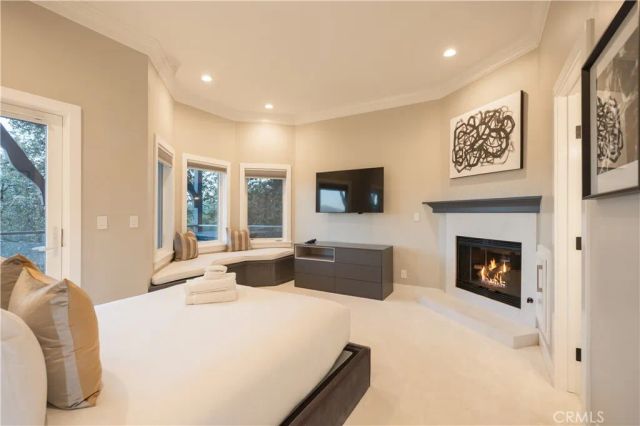 27417 Matterhorn, Lake Arrowhead, CA 92352