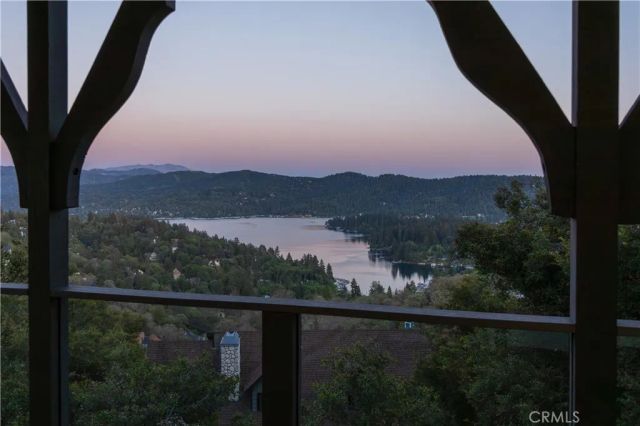 27417 Matterhorn, Lake Arrowhead, CA 92352