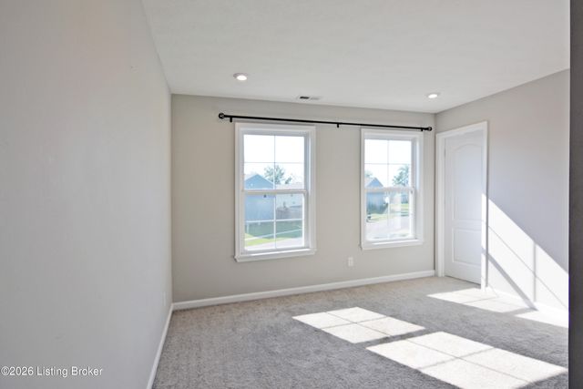 774 Mallard Lake Blvd, Shepherdsville, KY 40165