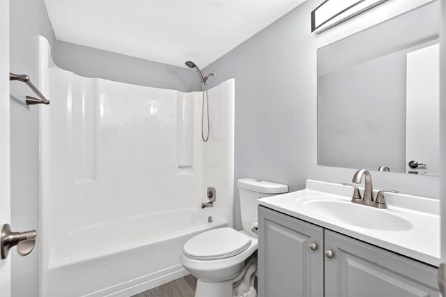 6495 Chasewood Drive B, Jupiter, FL 33458