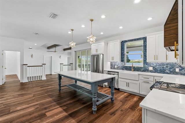 5683 OLD BERKLEY ROAD, Auburndale, FL 33823