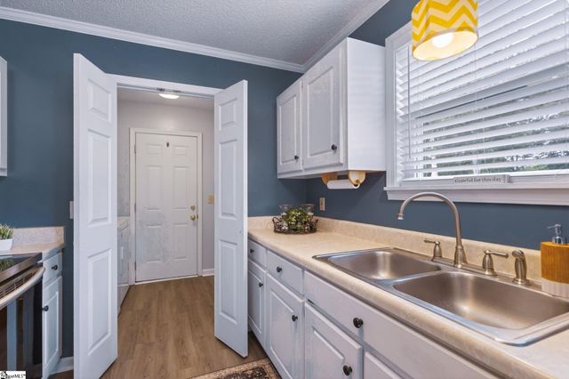 11 Rison Road, Greenville, SC 29611