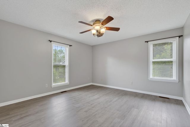 11 Rison Road, Greenville, SC 29611