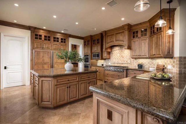 6627 Calle Ponte Bella, Rancho Santa Fe, CA 92091