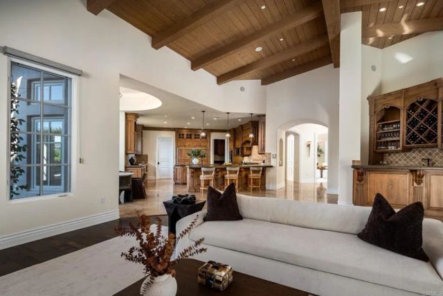 6627 Calle Ponte Bella, Rancho Santa Fe, CA 92091
