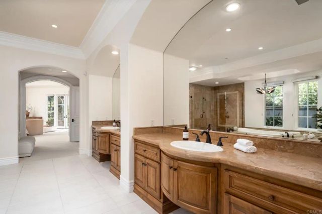 6627 Calle Ponte Bella, Rancho Santa Fe, CA 92091