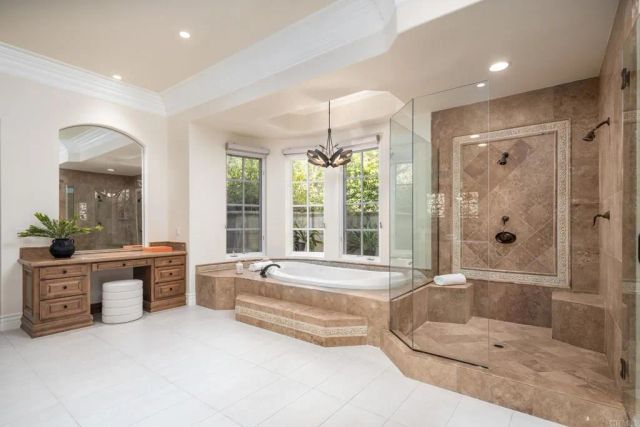 6627 Calle Ponte Bella, Rancho Santa Fe, CA 92091