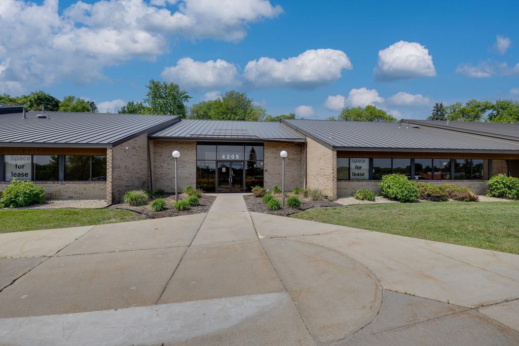4205 Lancaster Lane N, Plymouth, MN 55441 — exterior