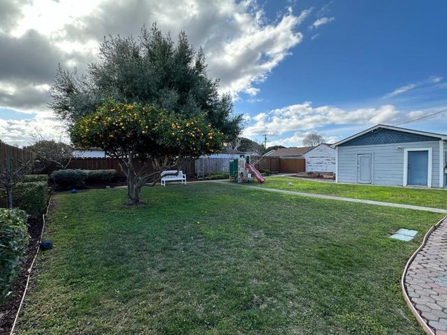 69 Geil Street, Salinas, CA 93901