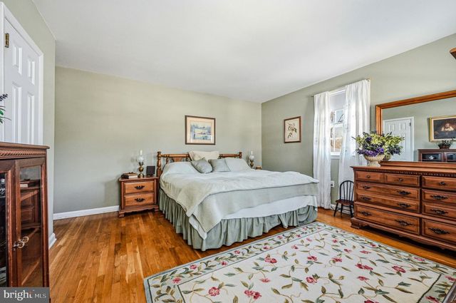 2414 CANEY RD, Wilmington, DE 19810