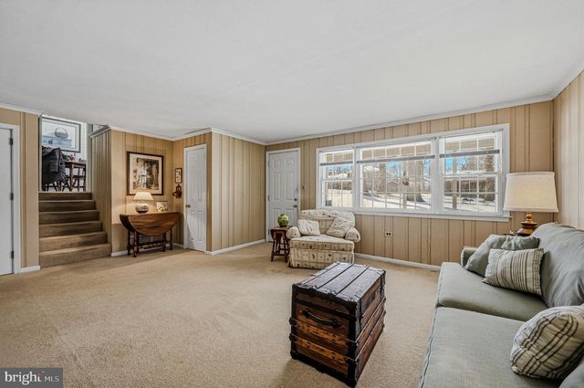 2414 CANEY RD, Wilmington, DE 19810