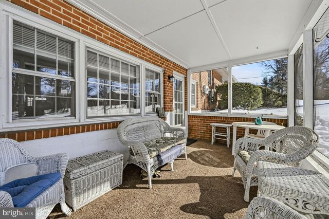 2414 CANEY RD, Wilmington, DE 19810