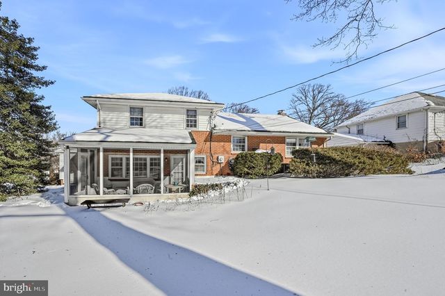 2414 CANEY RD, Wilmington, DE 19810