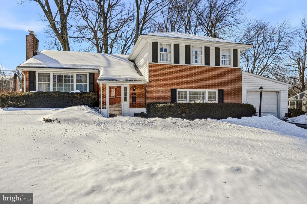 Image 1 of property listing at 2414 CANEY RD, Wilmington, DE 19810