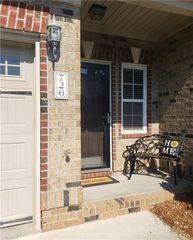 726 Sterling Brooke Court, Winston-salem, NC 27103