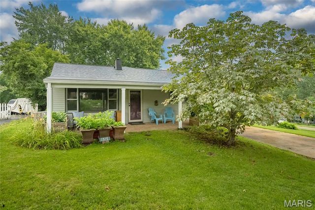 1515 Ann Avenue, Kirkwood, MO 63122