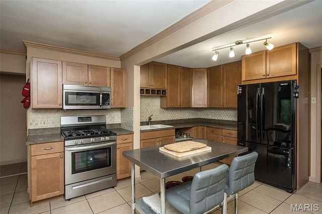 1515 Ann Avenue, Kirkwood, MO 63122