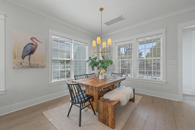 1034 Avenue Of Oaks, Charleston, SC 29407