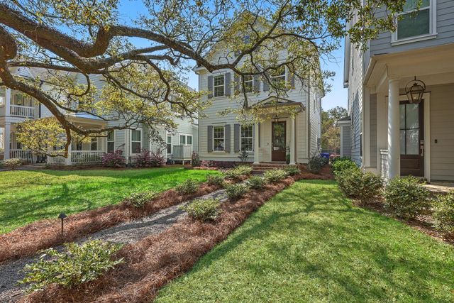 1034 Avenue Of Oaks, Charleston, SC 29407