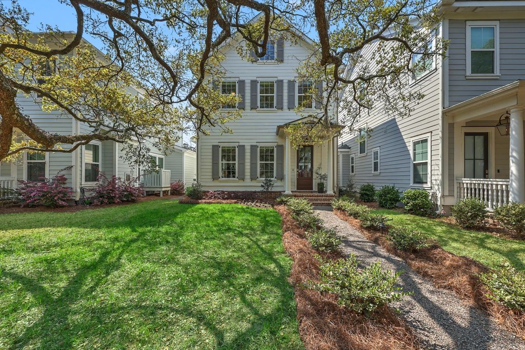 1034 Avenue Of Oaks, Charleston, SC 29407