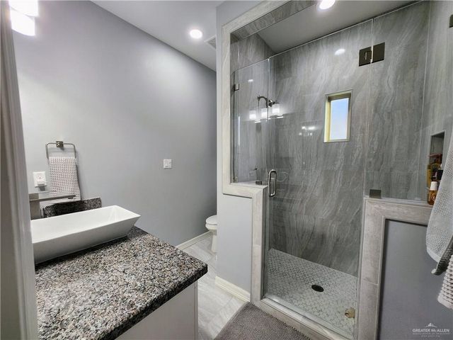 3412 Showboat Drive, Edinburg, TX 78541