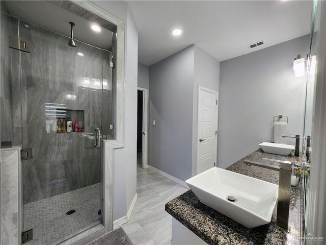 3412 Showboat Drive, Edinburg, TX 78541