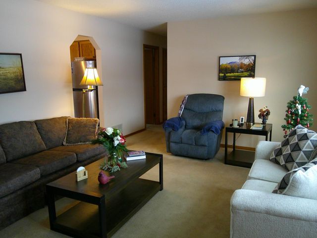 18024 Macon Street NW, Elk River, MN 55330