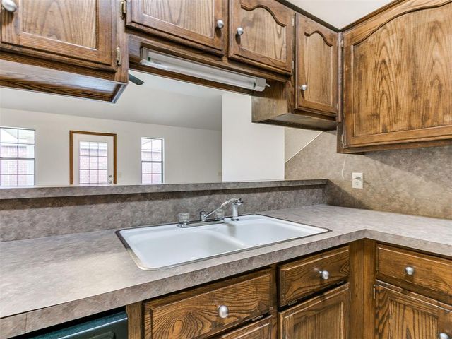 1309 SW 24th Street, Moore, OK 73170
