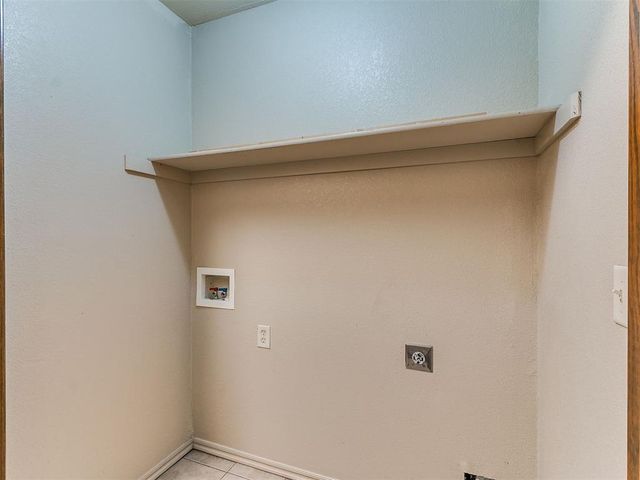 1309 SW 24th Street, Moore, OK 73170