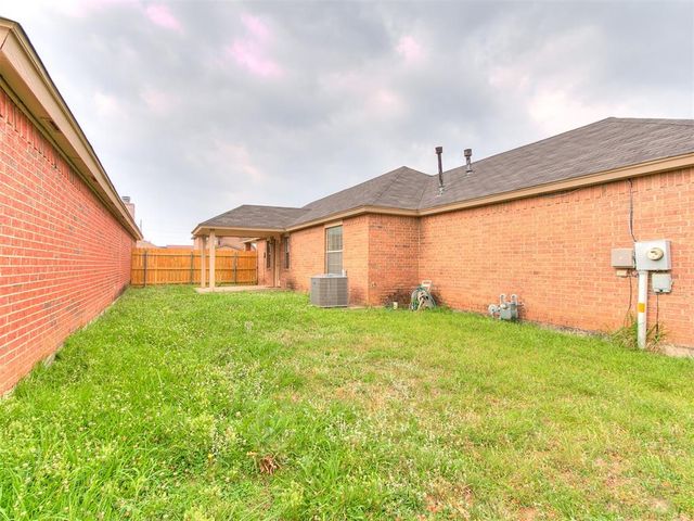 1309 SW 24th Street, Moore, OK 73170