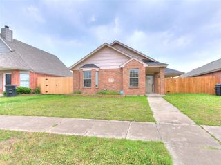 1309 SW 24th Street, Moore, OK 73170