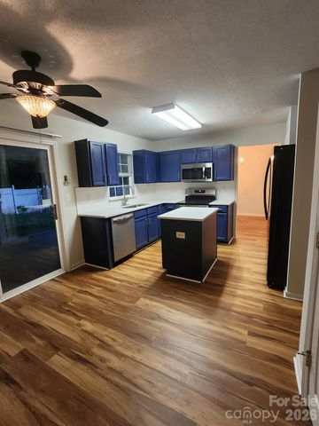 1308 Harland Street, Charlotte, NC 28216