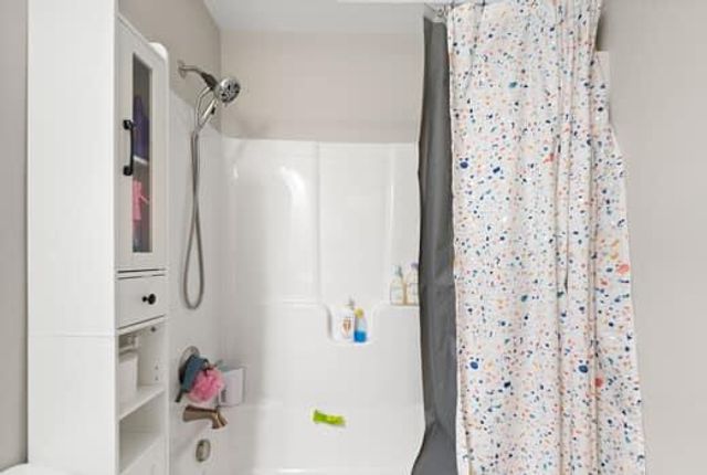 424 Middle Creek Way, Berea, KY 40403
