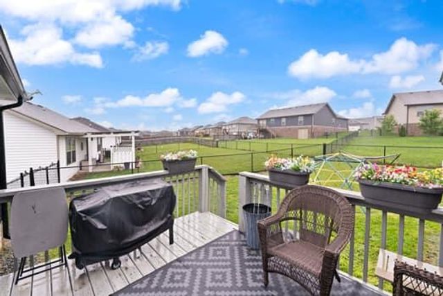 424 Middle Creek Way, Berea, KY 40403