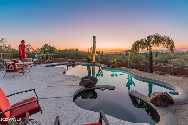 43638 N 22ND Street, New River, AZ 85087