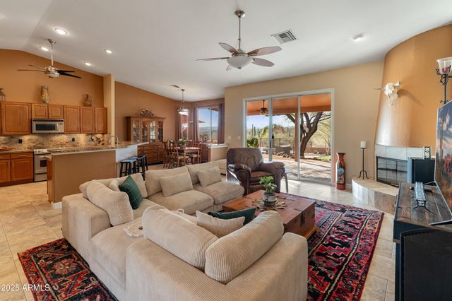 43638 N 22ND Street, New River, AZ 85087