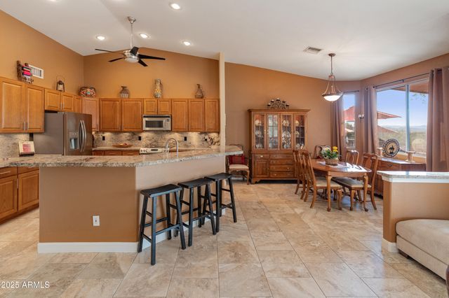 43638 N 22ND Street, New River, AZ 85087