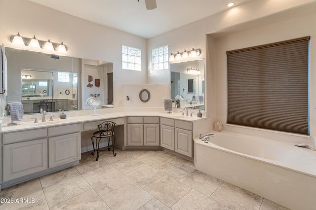 43638 N 22ND Street, New River, AZ 85087