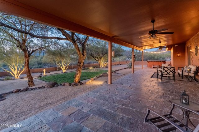 43638 N 22ND Street, New River, AZ 85087