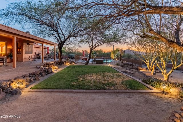 43638 N 22ND Street, New River, AZ 85087