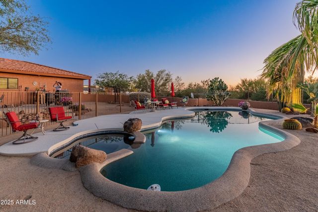 43638 N 22ND Street, New River, AZ 85087