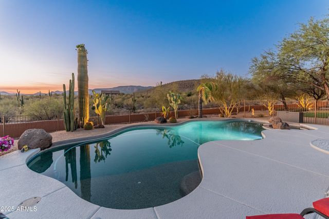 43638 N 22ND Street, New River, AZ 85087