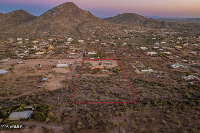 43638 N 22ND Street, New River, AZ 85087