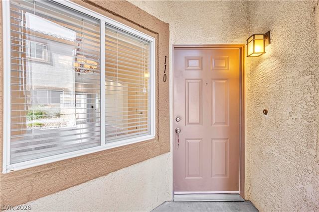 8725 West Flamingo Road 110, Las Vegas, NV 89147