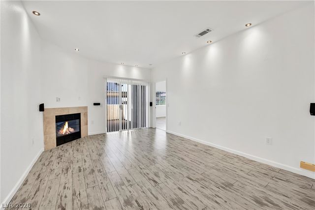 8725 West Flamingo Road 110, Las Vegas, NV 89147