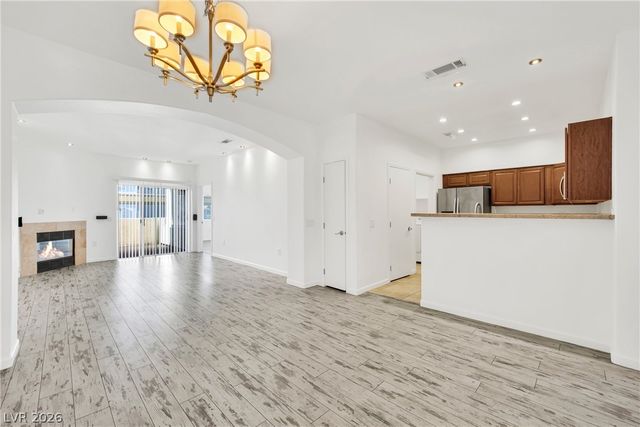 8725 West Flamingo Road 110, Las Vegas, NV 89147